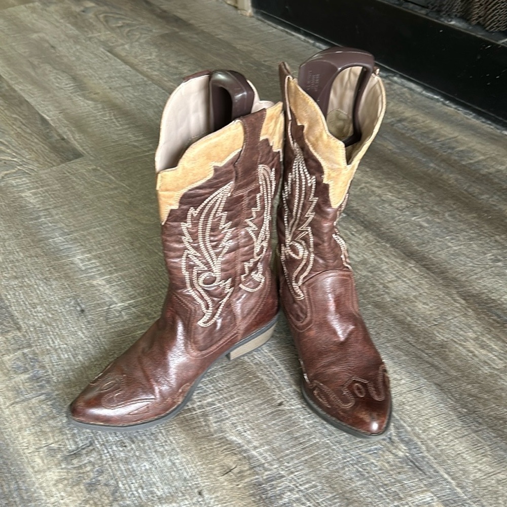 Coconuts cowboy boots